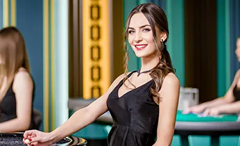 Game thủ E-sports đang thi đấu